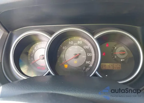 2009 Nissan Versa 1.8Sl z USA, uszkodzony, nr VIN 3N1BC11E29L382051